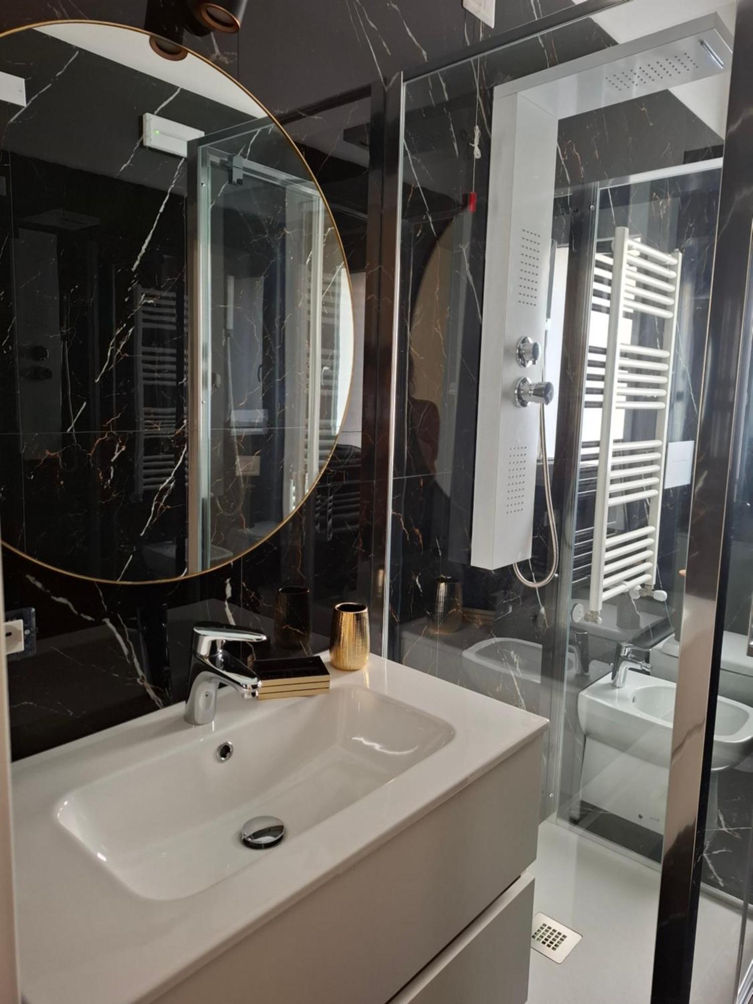 Mariam Royal Apartment & Rooms Reggio Calabria Exterior photo