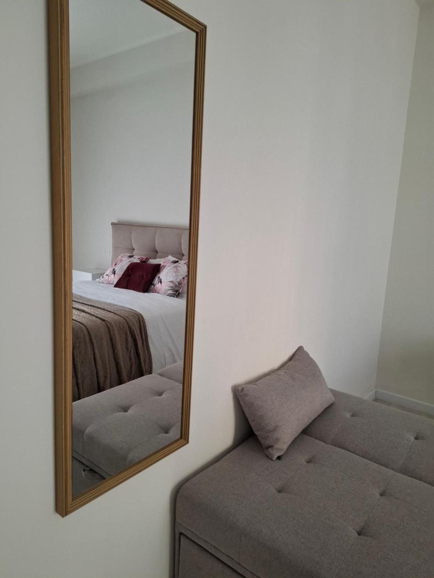 Mariam Royal Apartment & Rooms Reggio Calabria Exterior photo